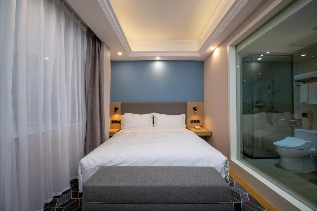 Holiday Inn Express Chengdu Tianfu Square By Ihg - Chunxi Road And Kuanzhai Alley Exterior foto