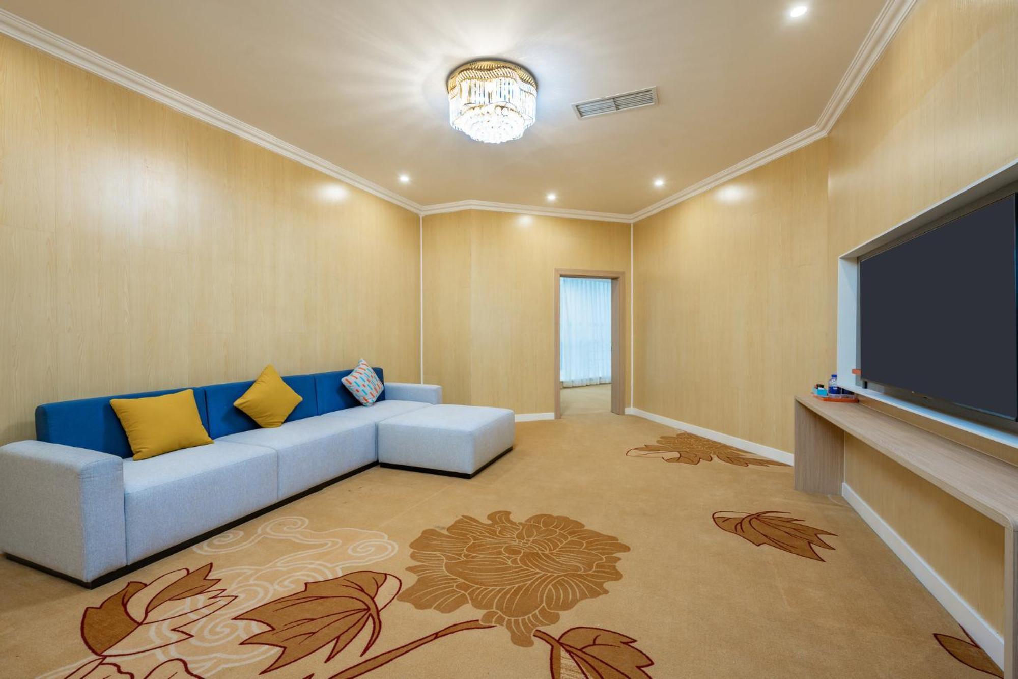 Holiday Inn Express Chengdu Tianfu Square By Ihg - Chunxi Road And Kuanzhai Alley Exterior foto