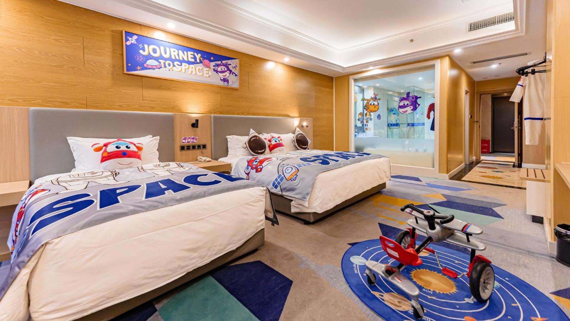 Holiday Inn Express Chengdu Tianfu Square By Ihg - Chunxi Road And Kuanzhai Alley Exterior foto